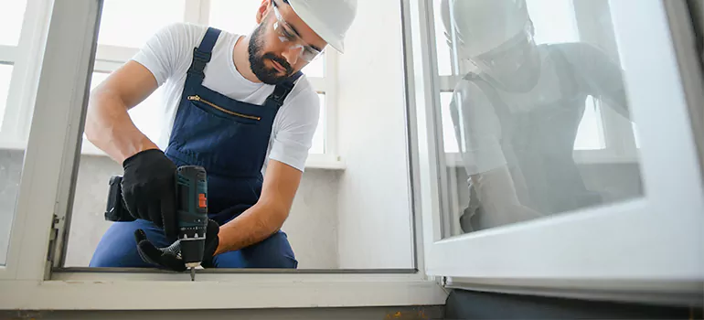 Replace Broken Window Pane in Hayward, CA