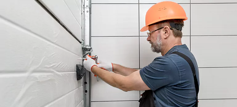 Garage Door Repair in Hayward